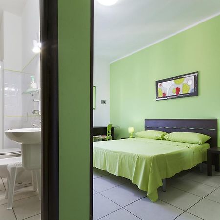 B&B Centro Del Porto Альгеро Экстерьер фото