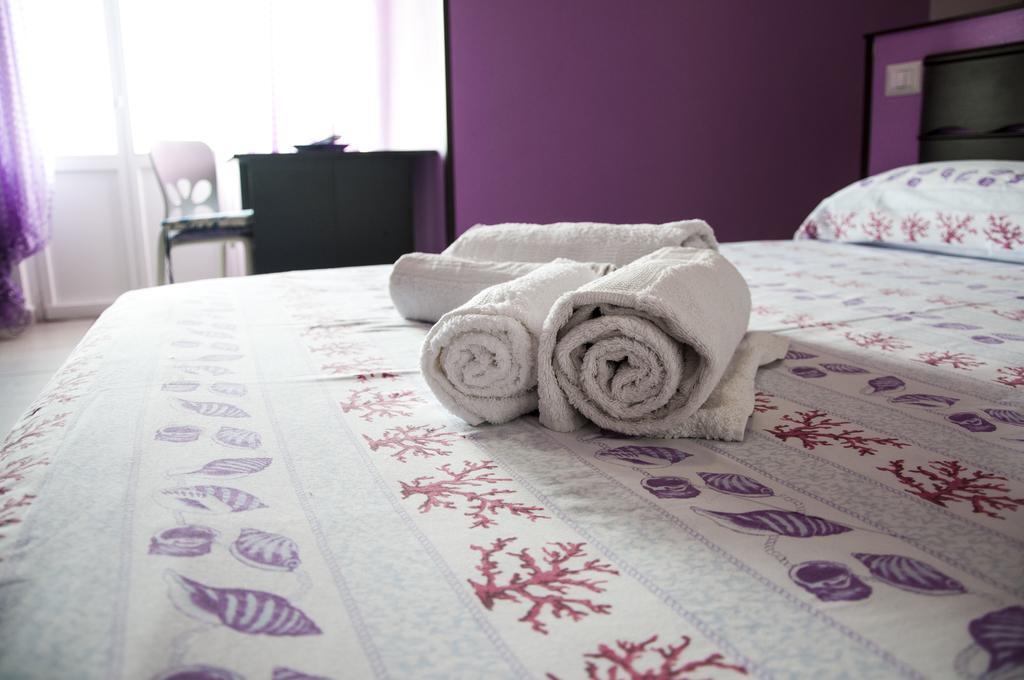B&B Centro Del Porto Альгеро Экстерьер фото